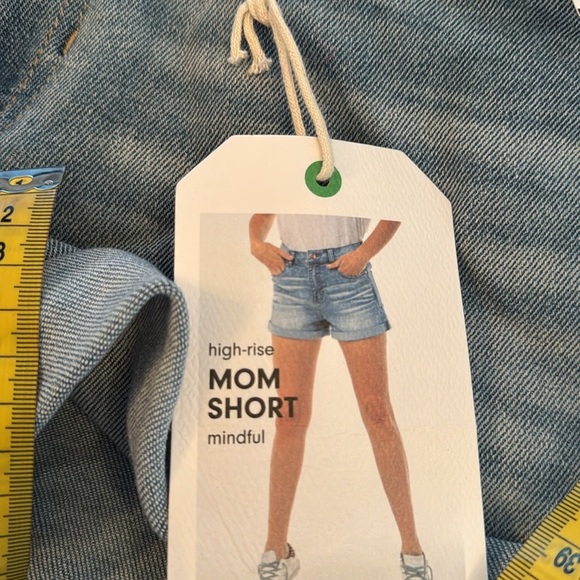 Celebrity Pink Mom denim shorts NWT 7/28 - Picture 8 of 9